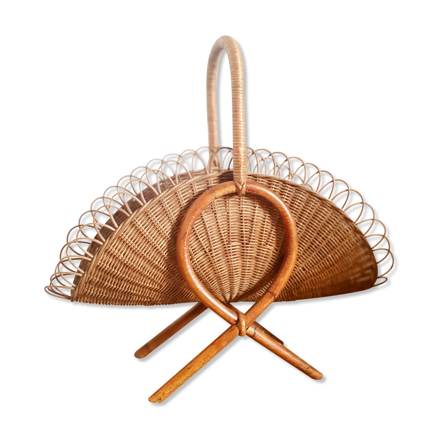 Log holder / rattan magazine holder
