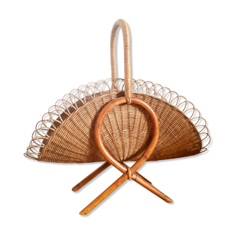 Log holder / rattan magazine holder
