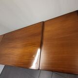Table extendable to 230 cm