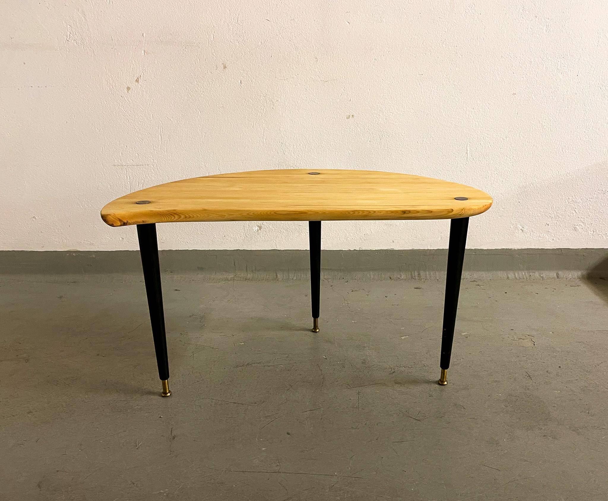 Kidney-Shaped Side Table Produced by Svensk Fur, Sweden, 1970s