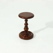 Table d'appoint décorative en bois massif des années 1960