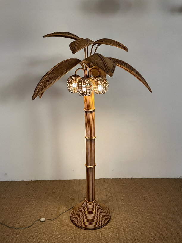 Coconut floor lamp Mario Torres