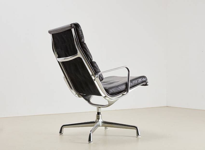 Charles & Ray Eames EA216 Soft Pad Lounge Chair for Herman Miller 1969