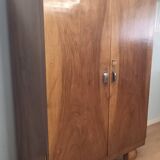 Armoire en noyer italien 1920