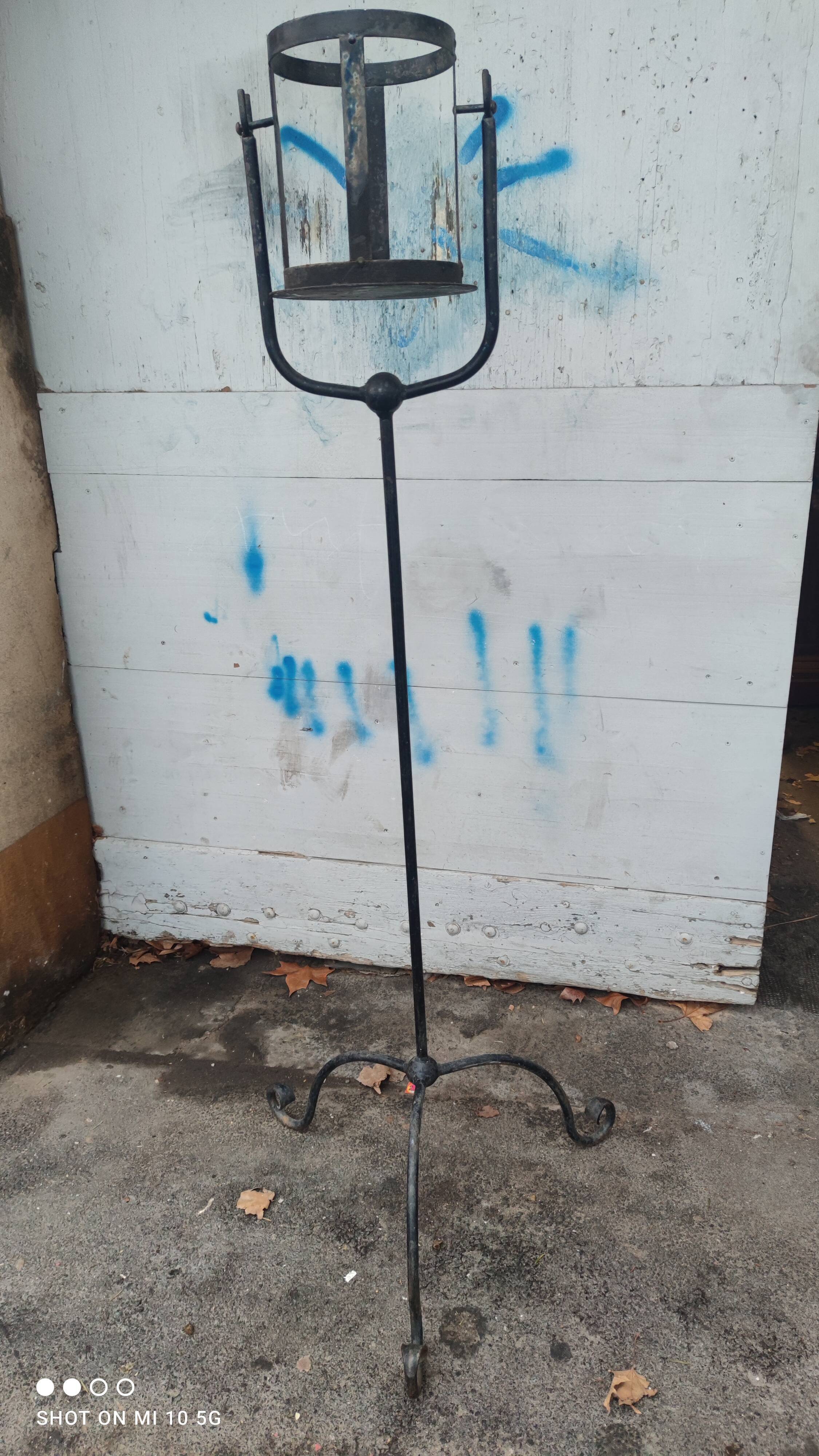 Medieval wrought iron flare