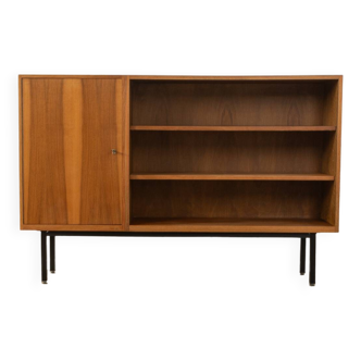 Buffet en placage de noyer, années 1950