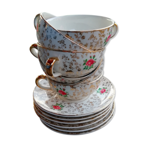 Lot de tasses et sous