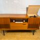 Buffet radiogramme en teck figuré vintage rétro des années 50 – Loewe Rad