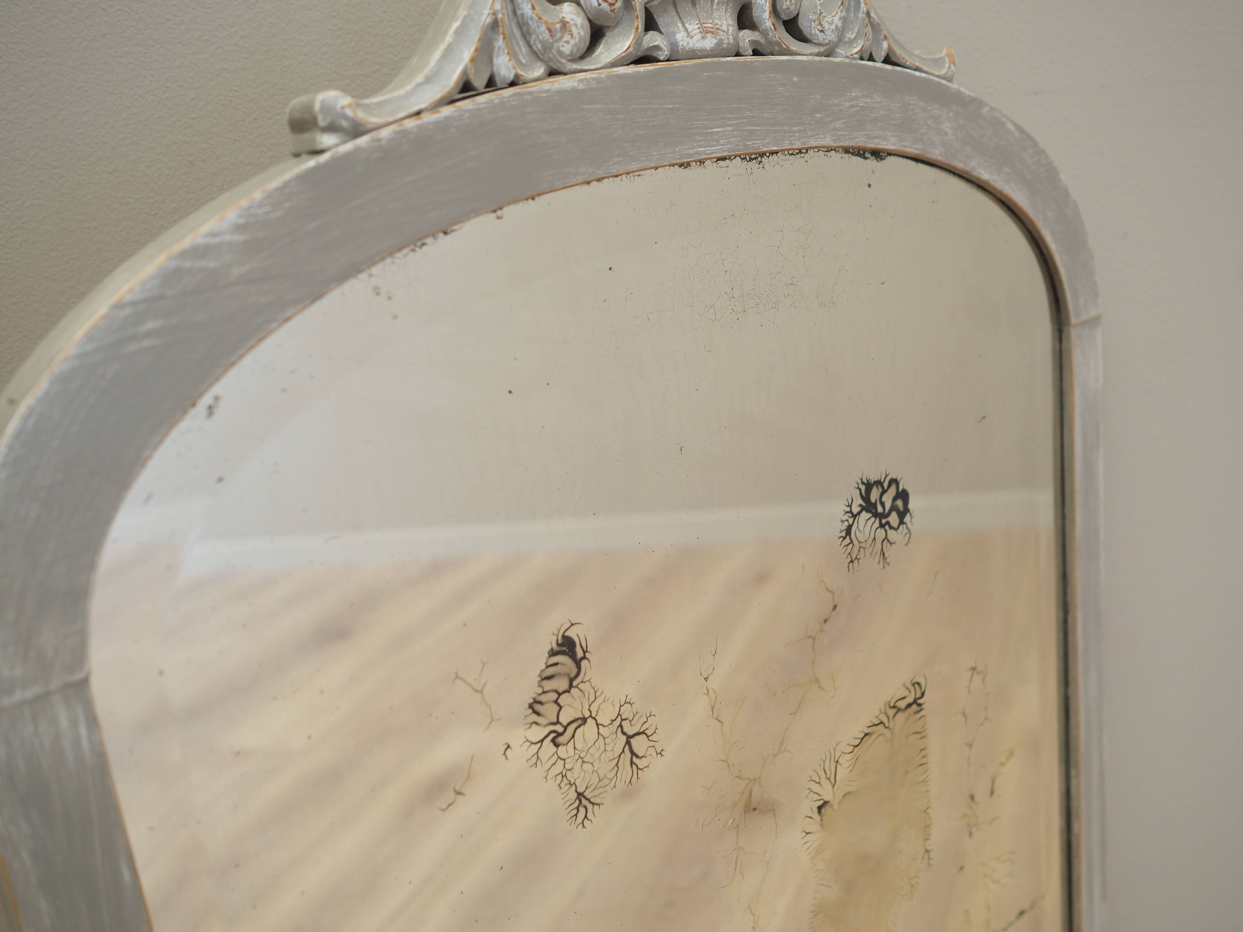 Mirror in pine frame, Danish design, 1960s, production: Denmark