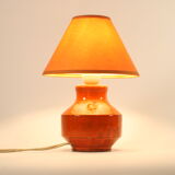 Lampe de table en céramique orange avec empreintes géométriques, années 1970.