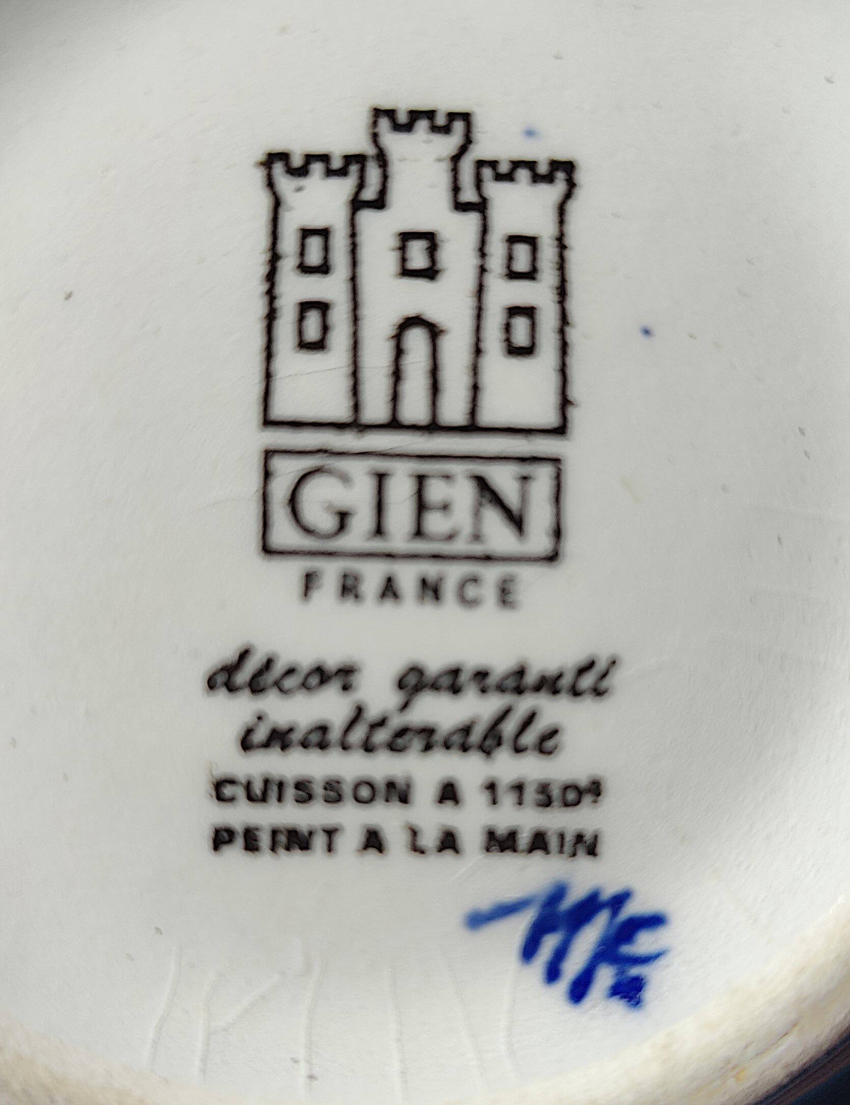 Gien vase