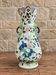 vase en faïence polychrome à décor floral en relief – XXe siècle