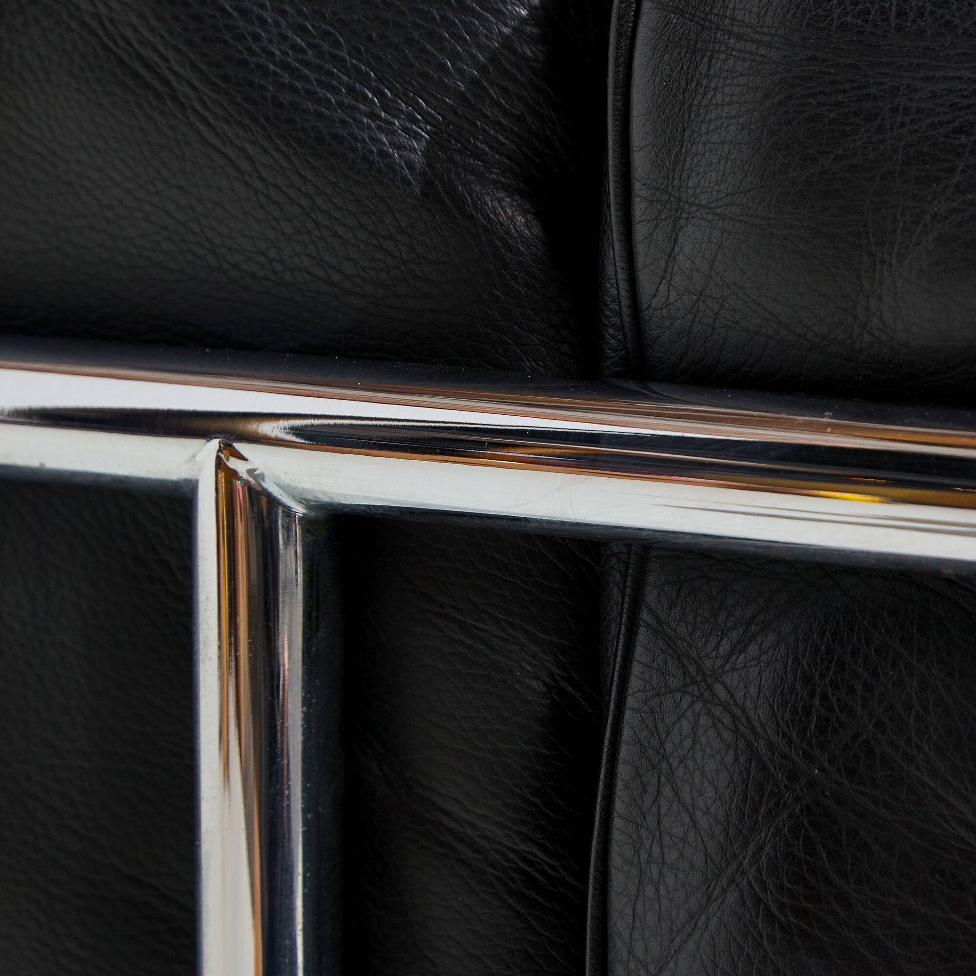 Fauteuil en cuir LC3 de Le Corbusier pour Cassina