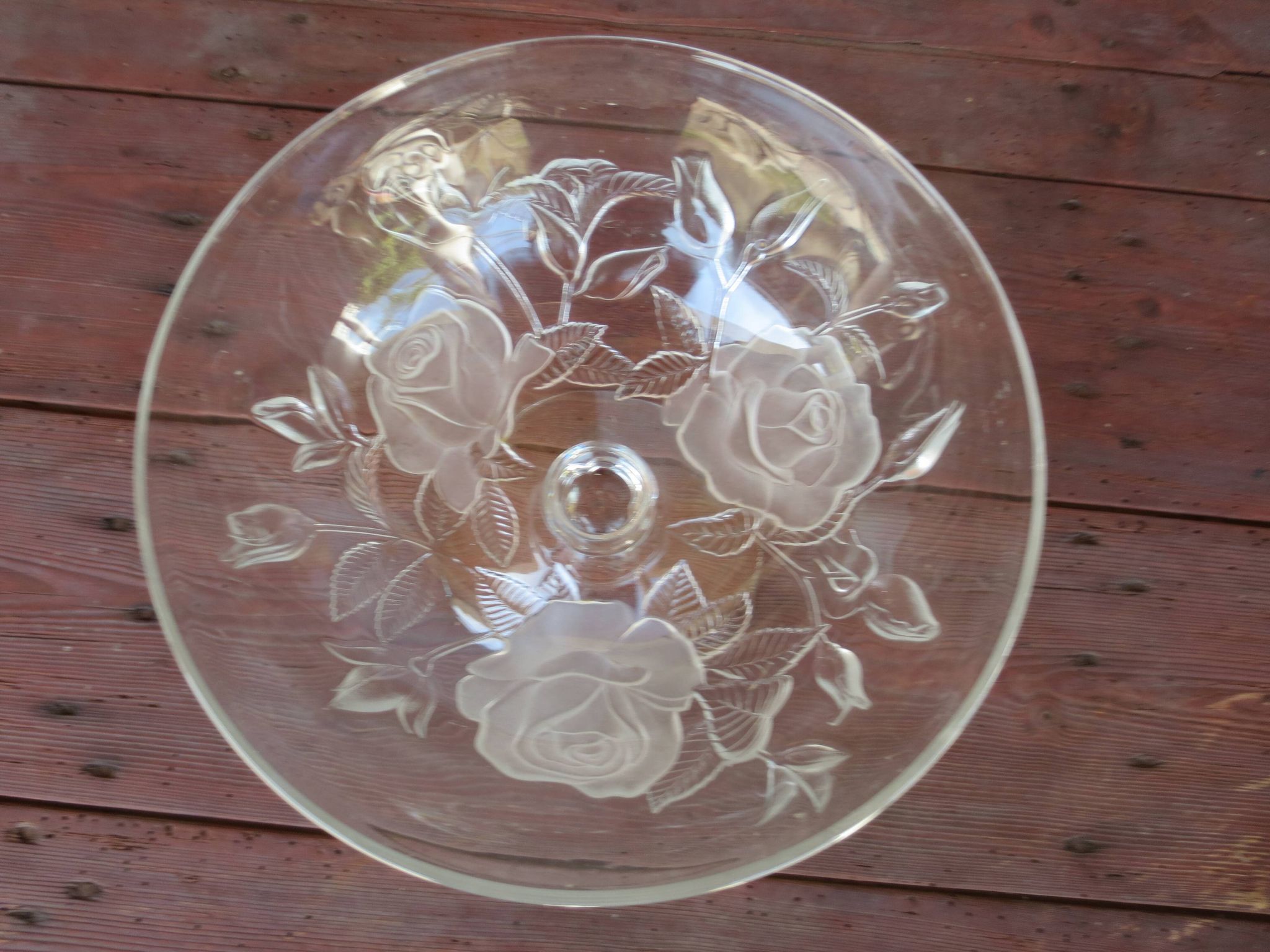 Coupe sur pied en verre, cristal opalescent