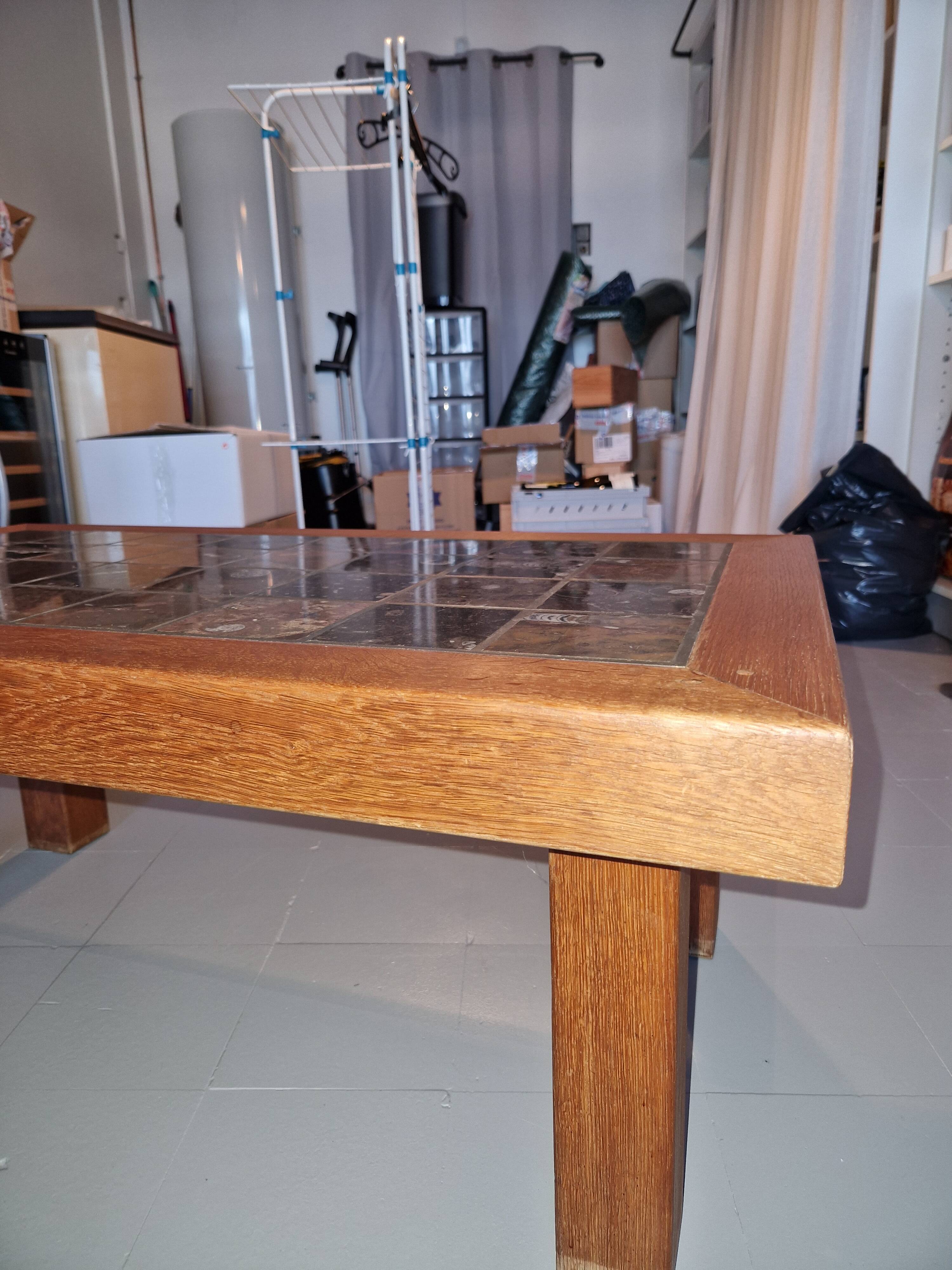 Table basse brutalisme 1960 à 1970 inclusion de mosaïque de pierre d'erfoud