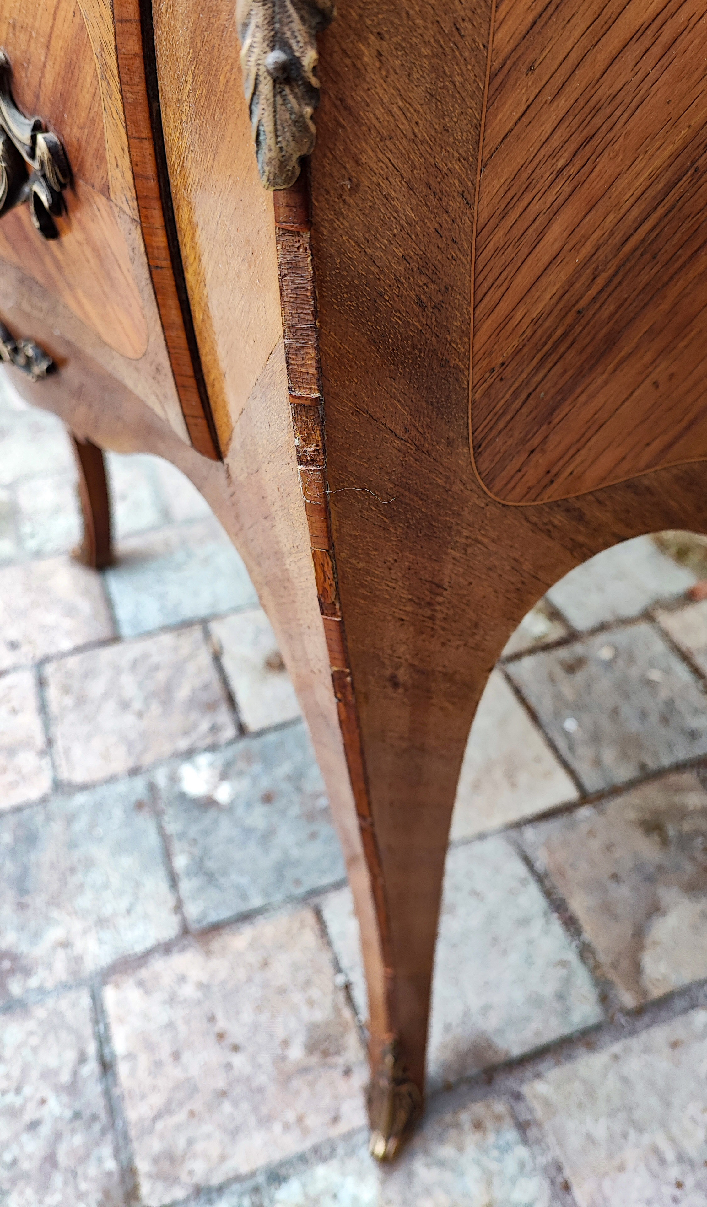 Chest of drawers 2 drawers Louis XV marquetry rosewood