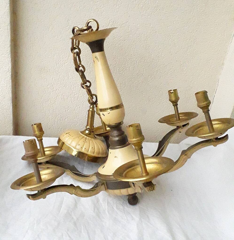 Bronze chandelier with 6 arms