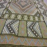 Green berber carpet in pure wool 195x100cm