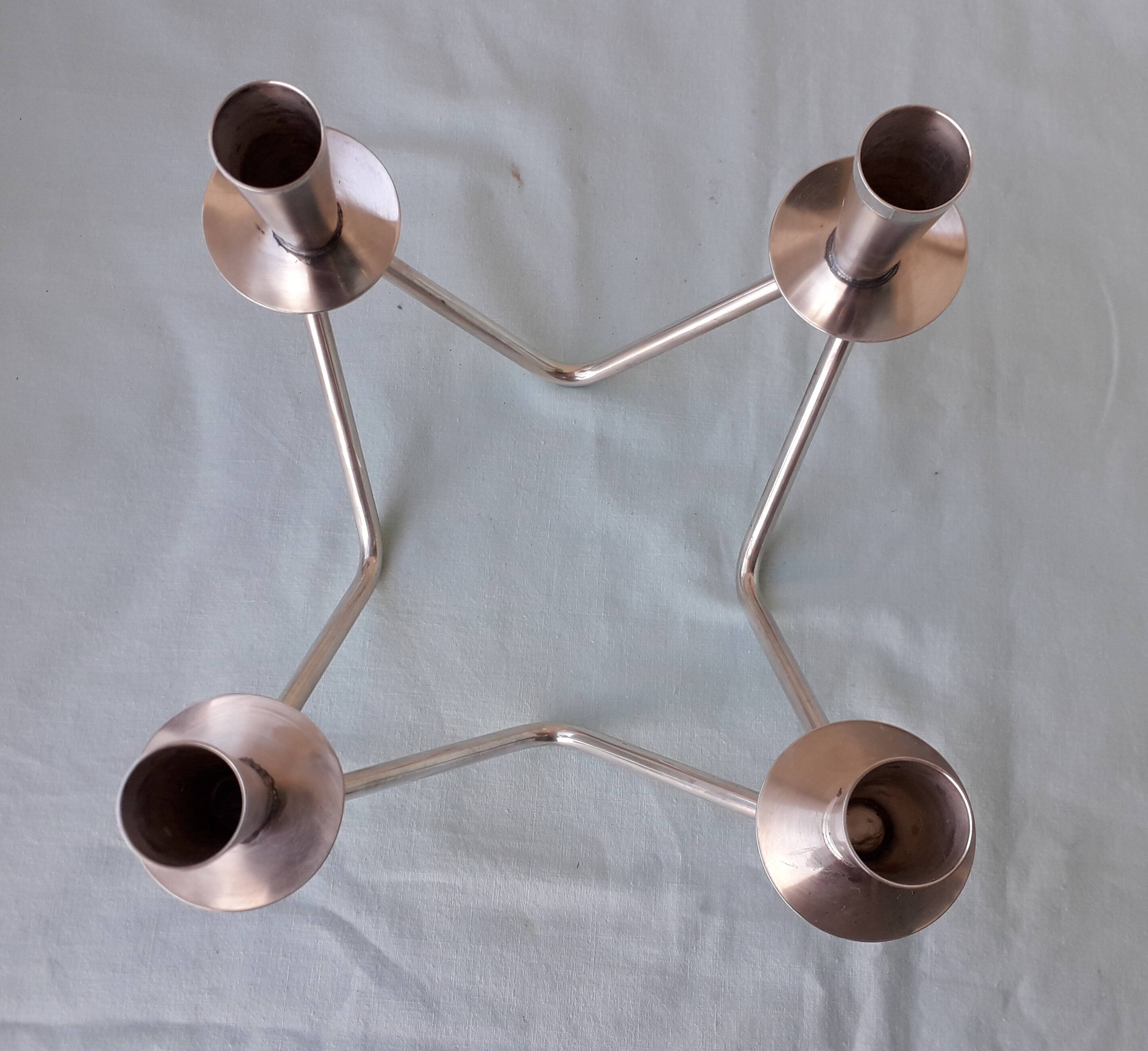 Bougeoir en métal argenté scandinave