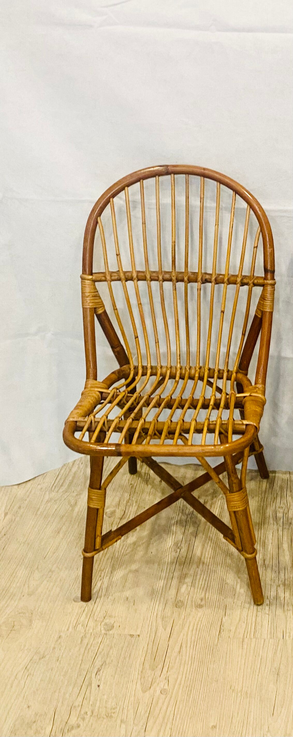 Bamboo chairs & rattan circa 60s/70s