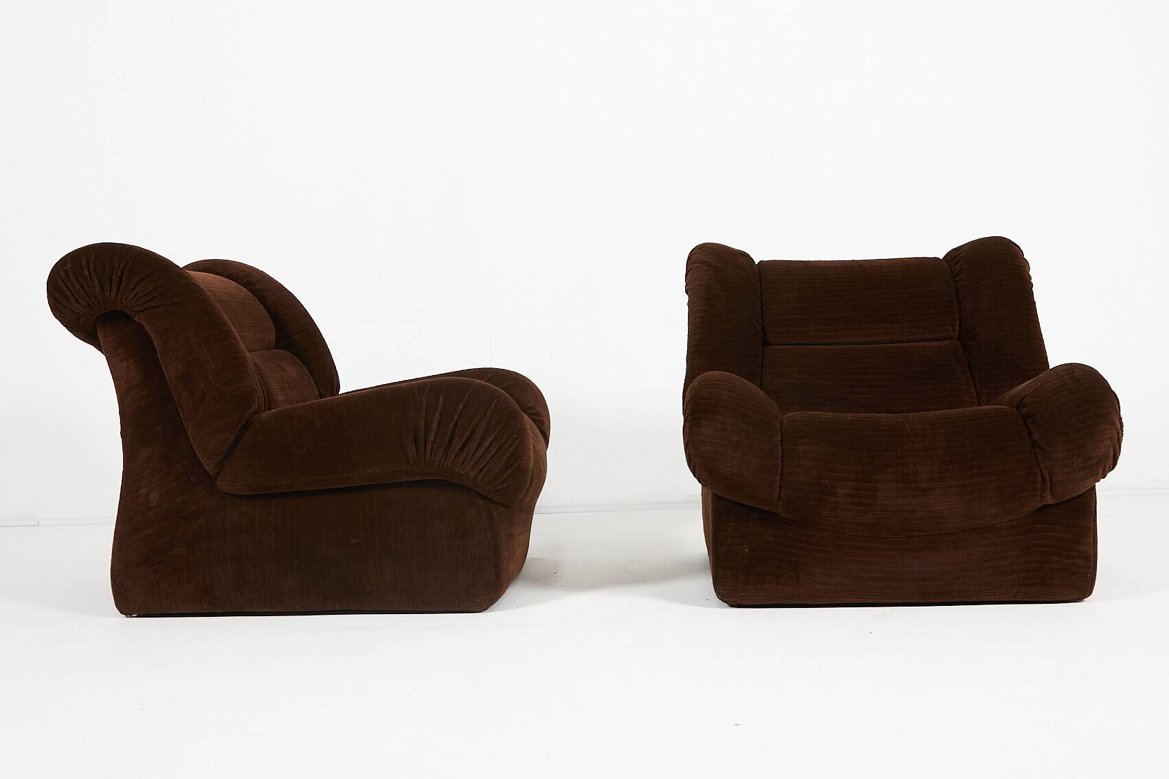 1970’s Italian design lounge chairs ‘Raffaello’ from Mimo Padova