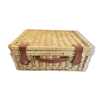 Picnic suitcase