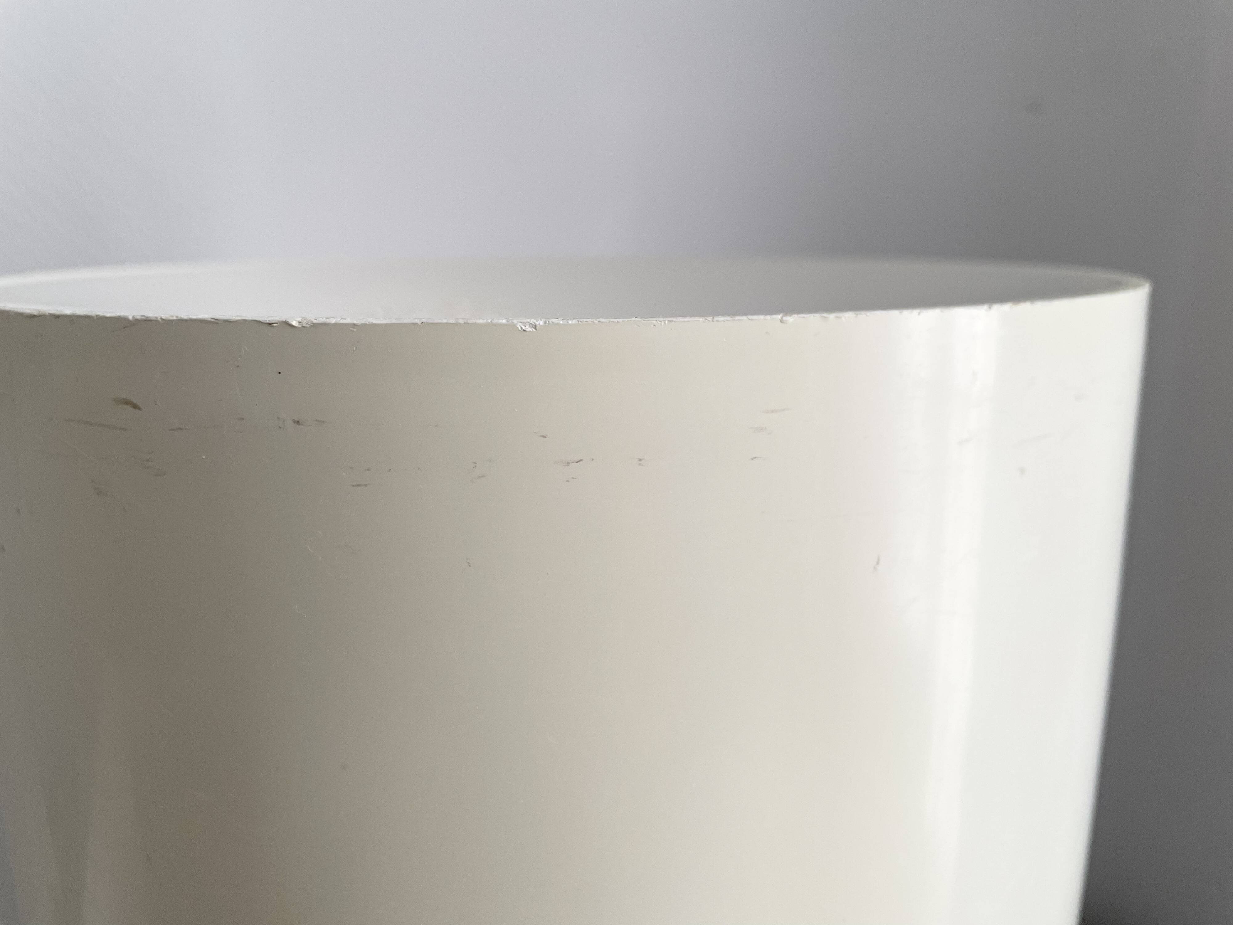 Kartell Gino Colombini white plastic umbrella stand from the 70s