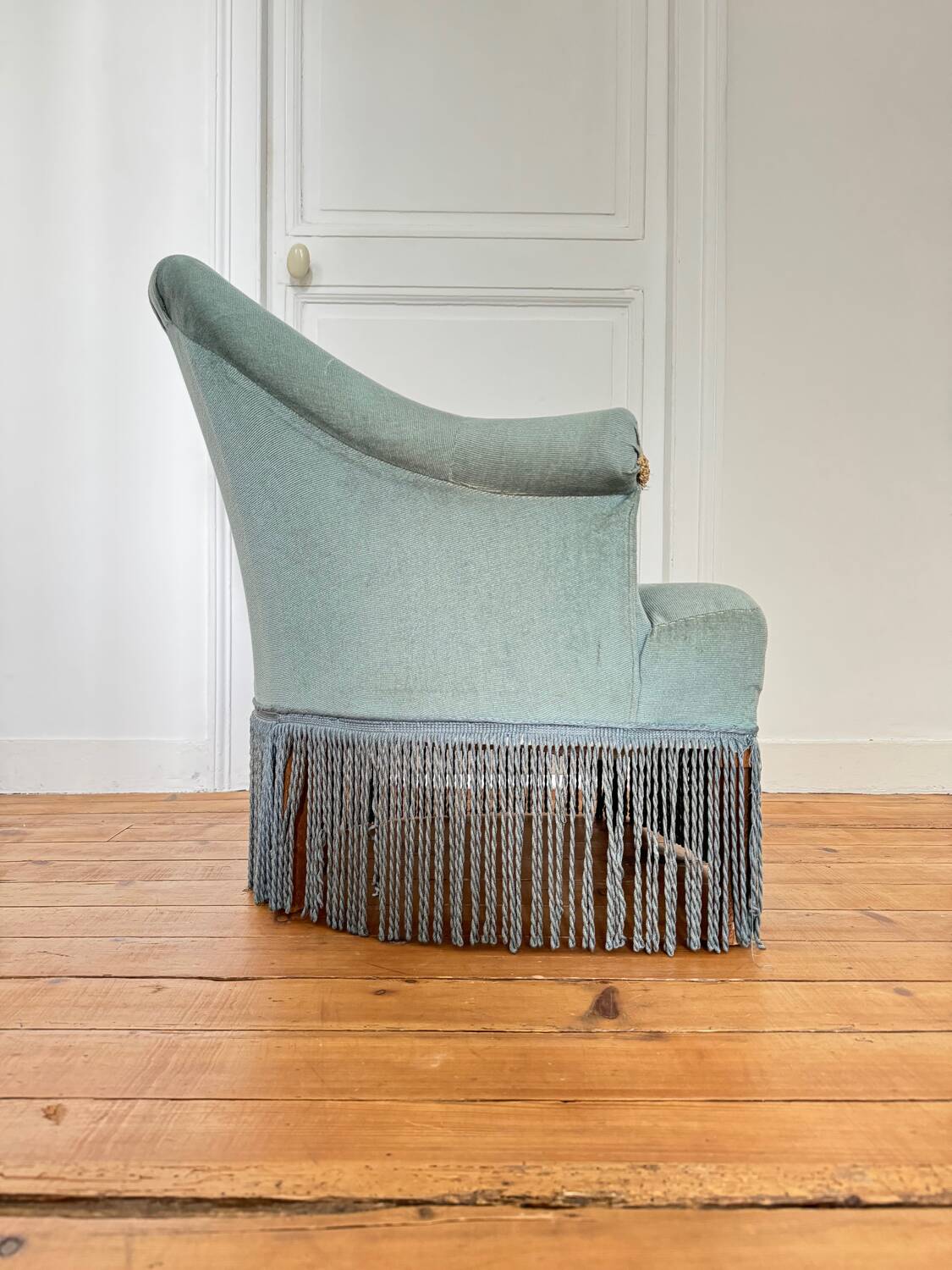 Vintage blue toad armchair