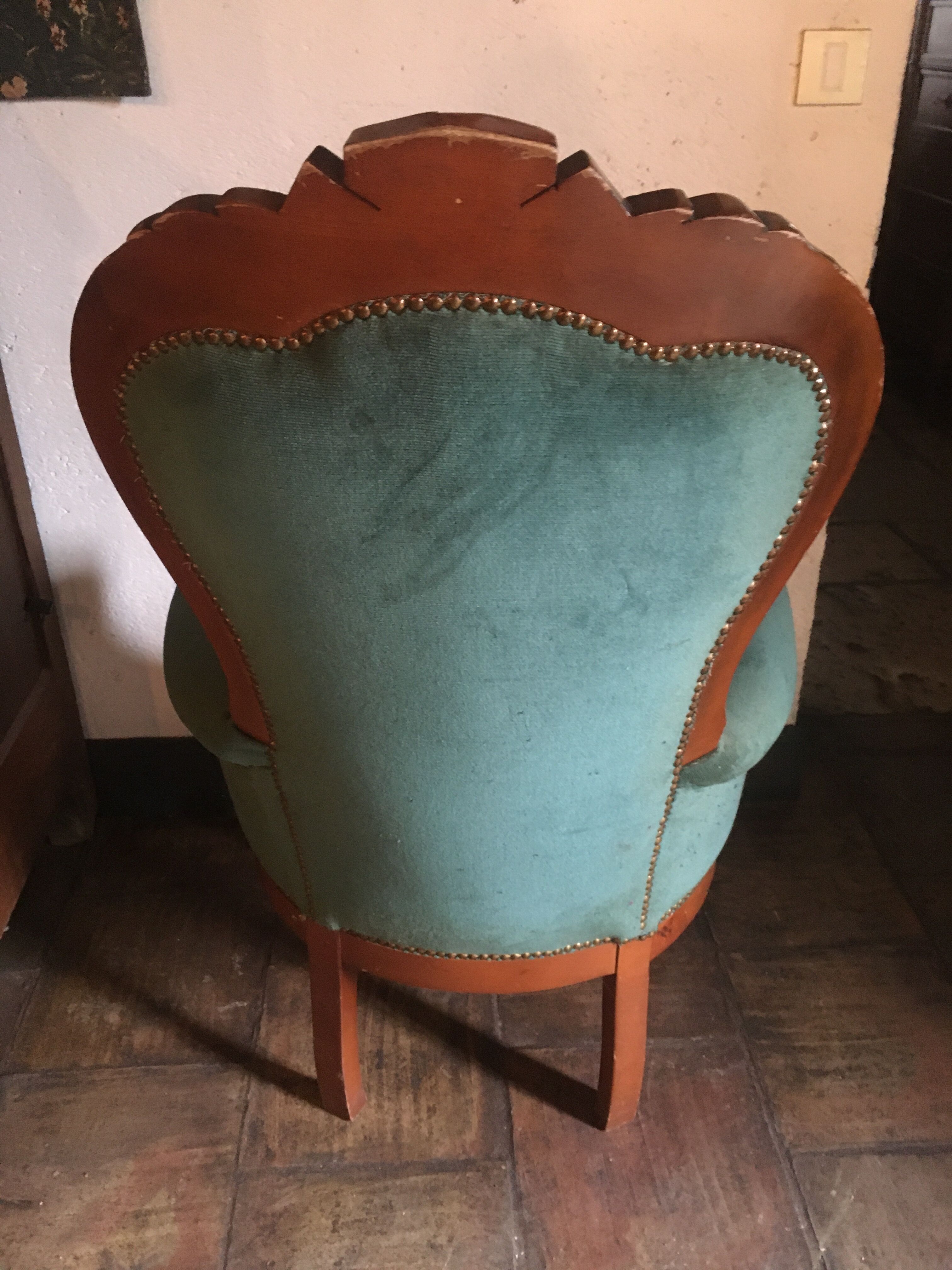 Voltaire armchair in green velvet