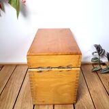 Filing box with cardboard cards 1960