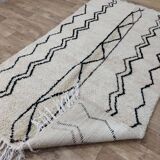 Handmade Moroccan Berber Rug 277 X 157 CM