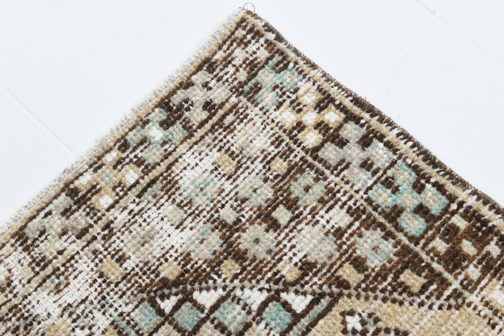 3x6 Shades Of Beige & Brown Classic Vintage Rug, 104x174Cm SK 17854