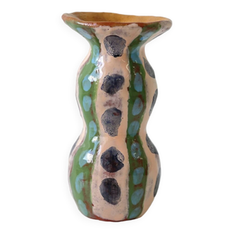 Vase à pois bleus