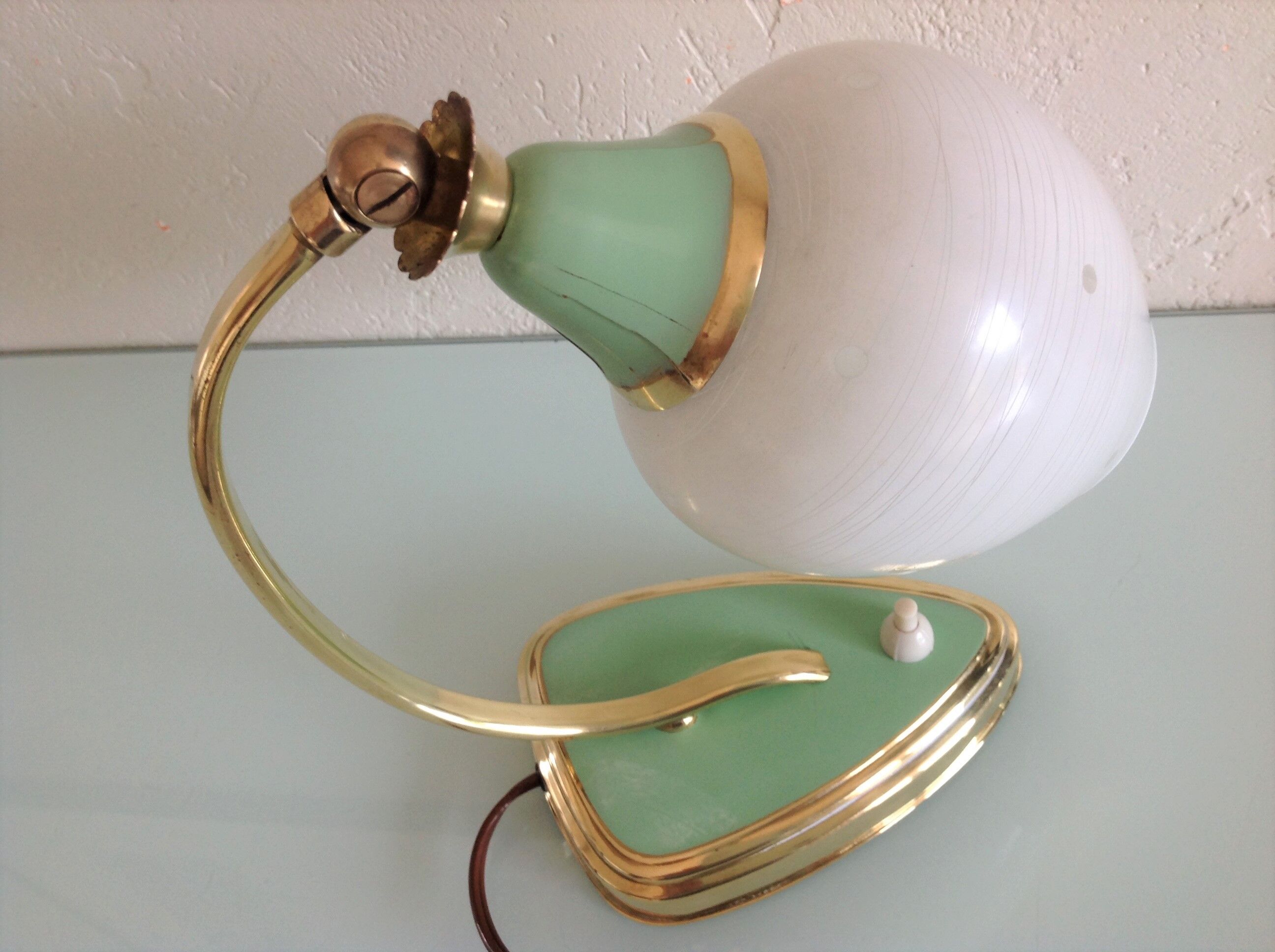 Bedside lamp brass and opaline / vintage 50s-60s