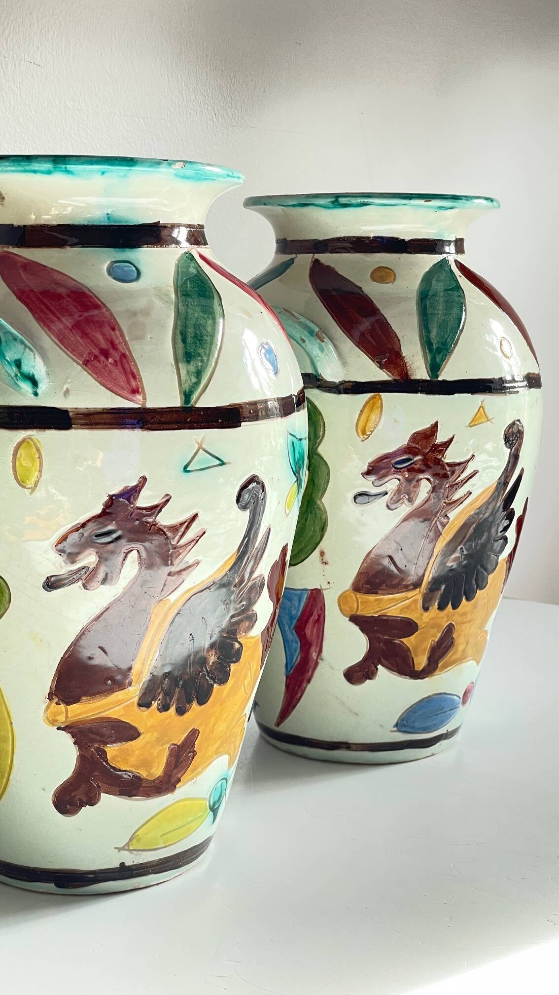 Vases vintage italy motif dragon