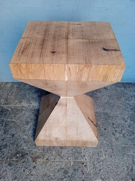 Vintage solid chene diabolo stool