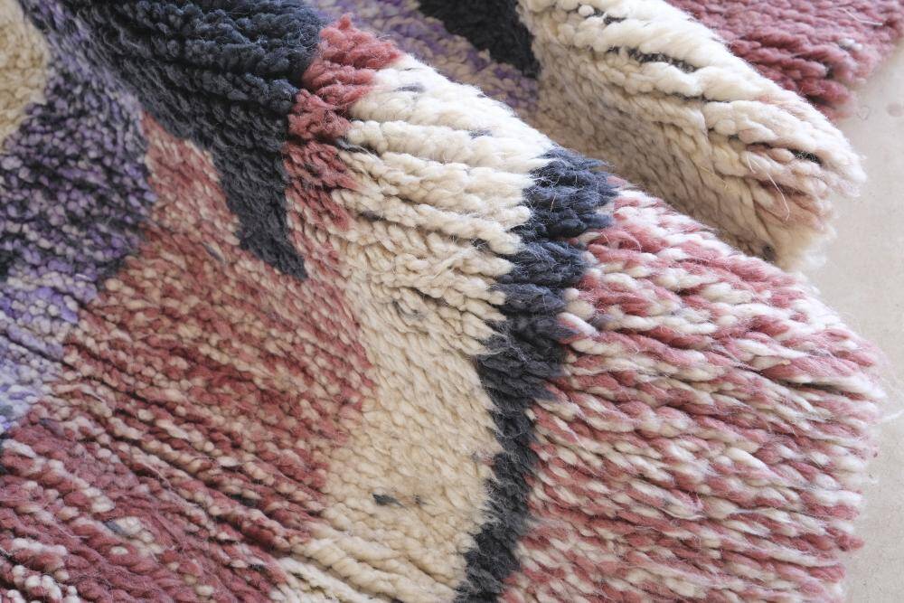 Moroccan Boujad Abstract Rug - 260 x 180 cm