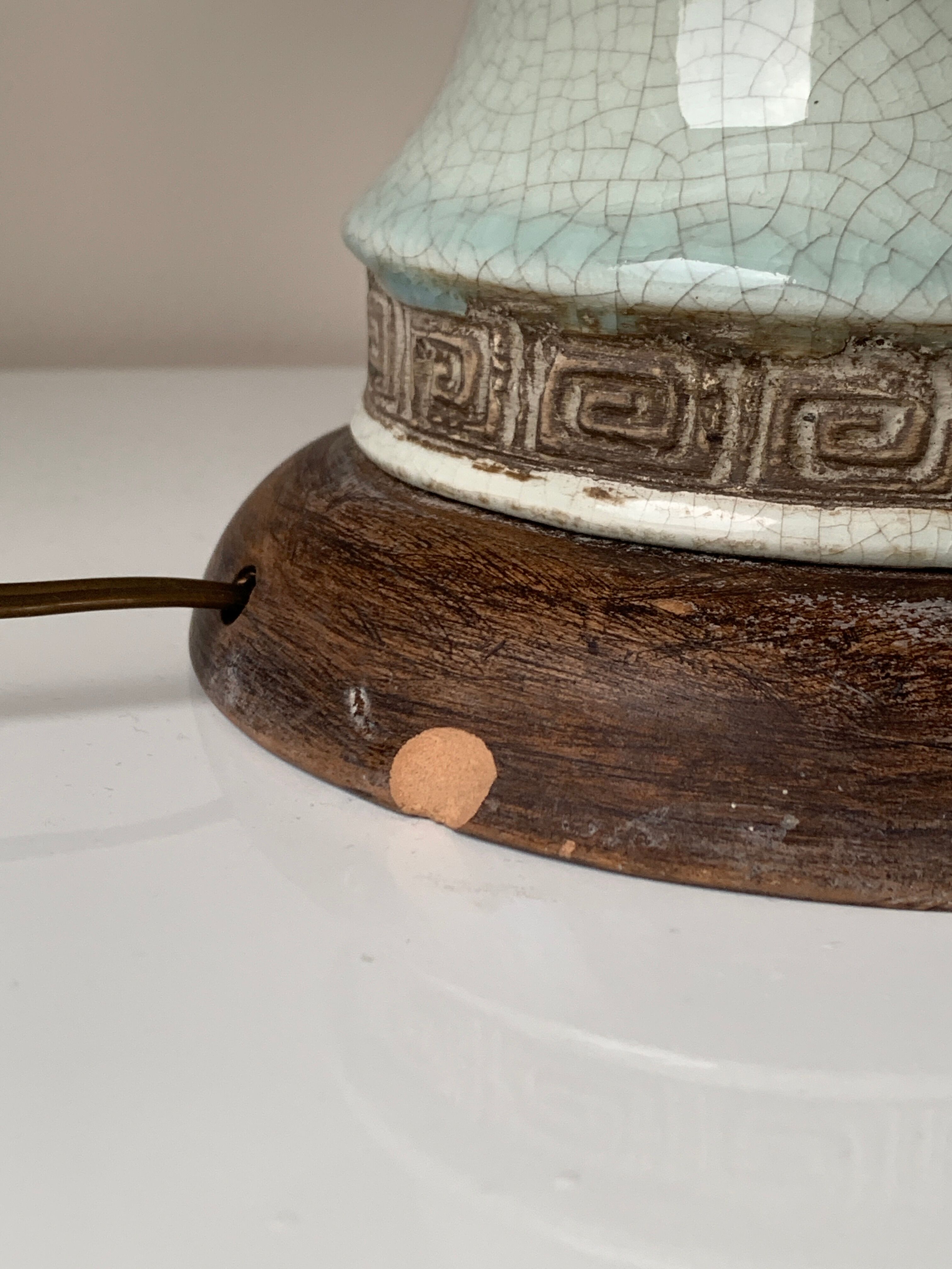 Vintage ceramic foot lamp