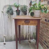 Farm table