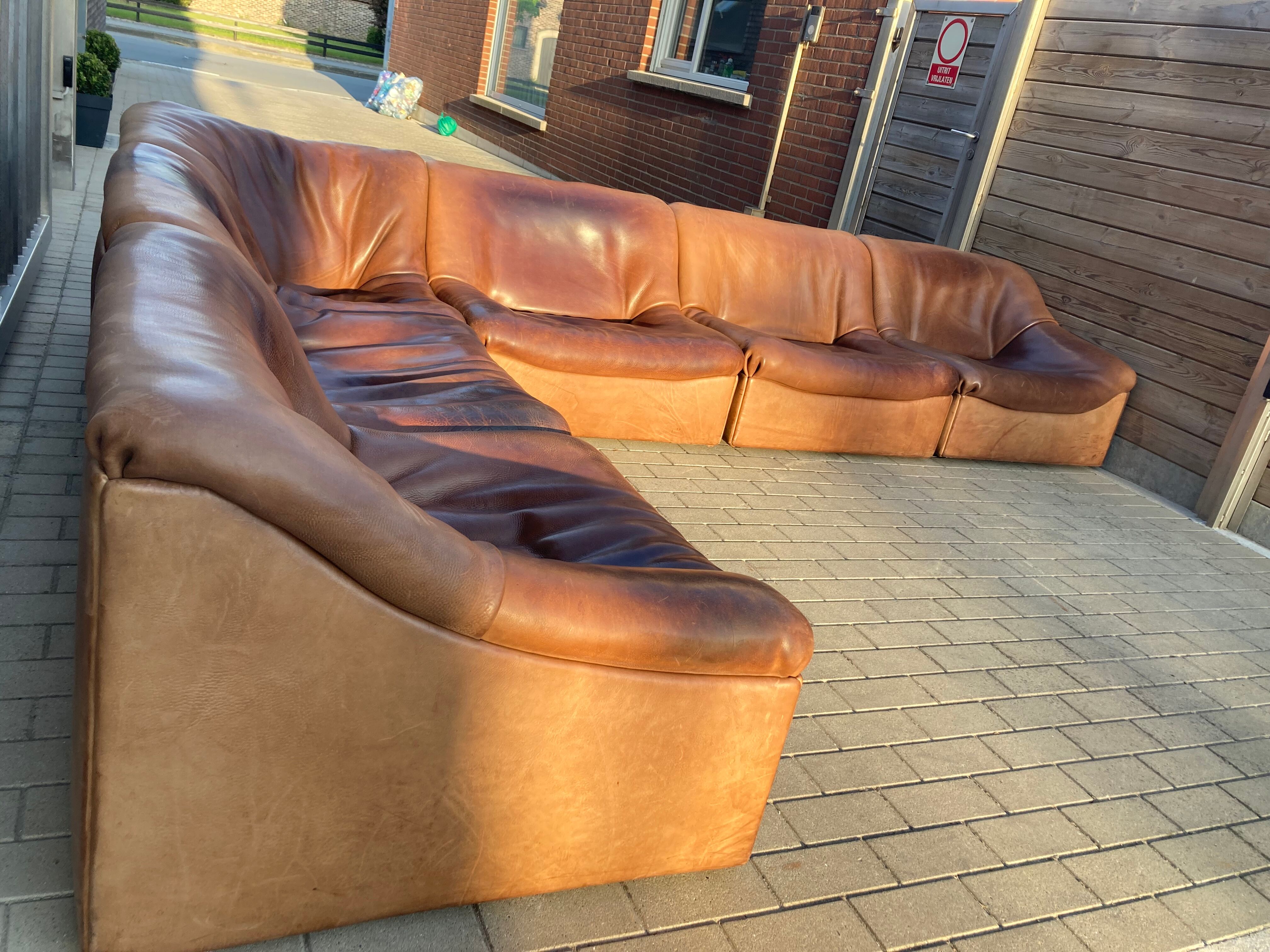 Modular corner seating De Sede Ds46