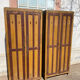 Paire de vestiaire d’usine bois