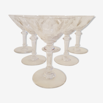 6 coupes a champagne en cristal de Baccarat vers 1920