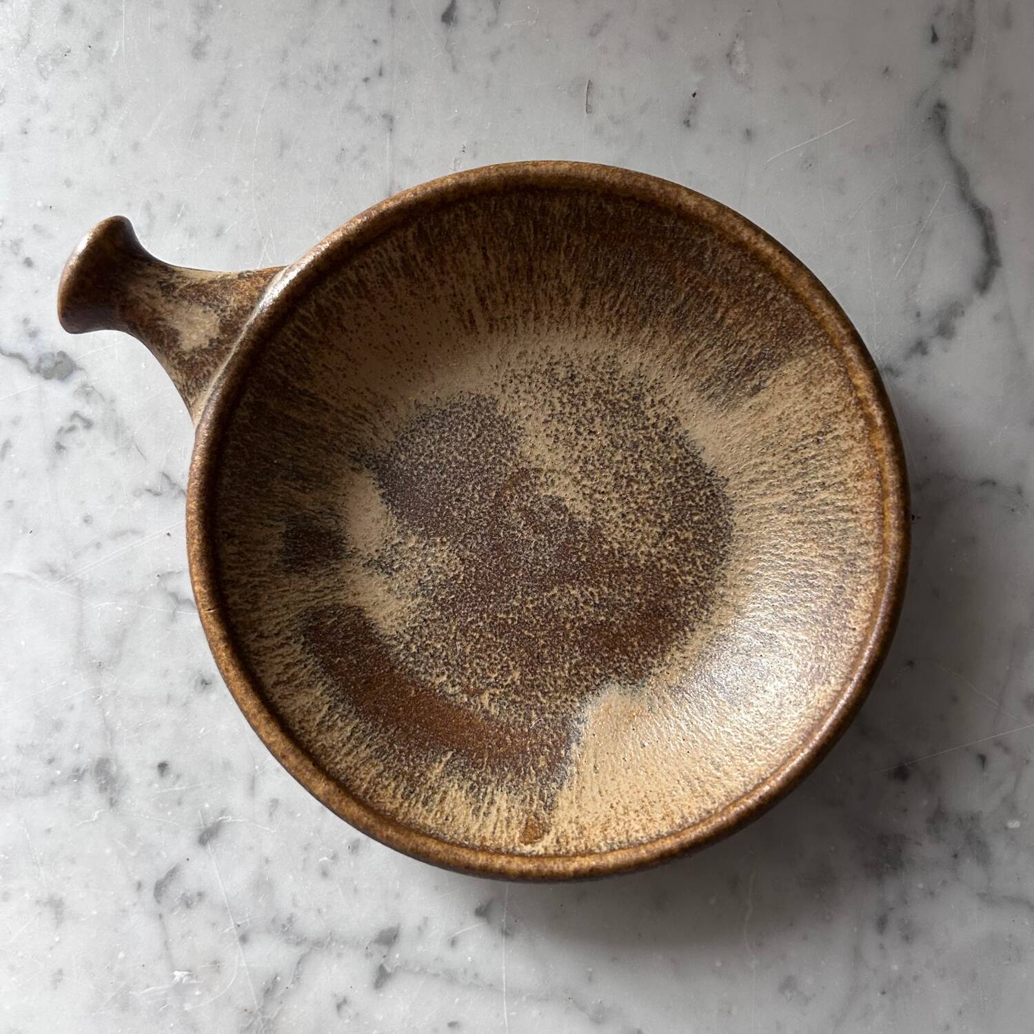 Stoneware catchall