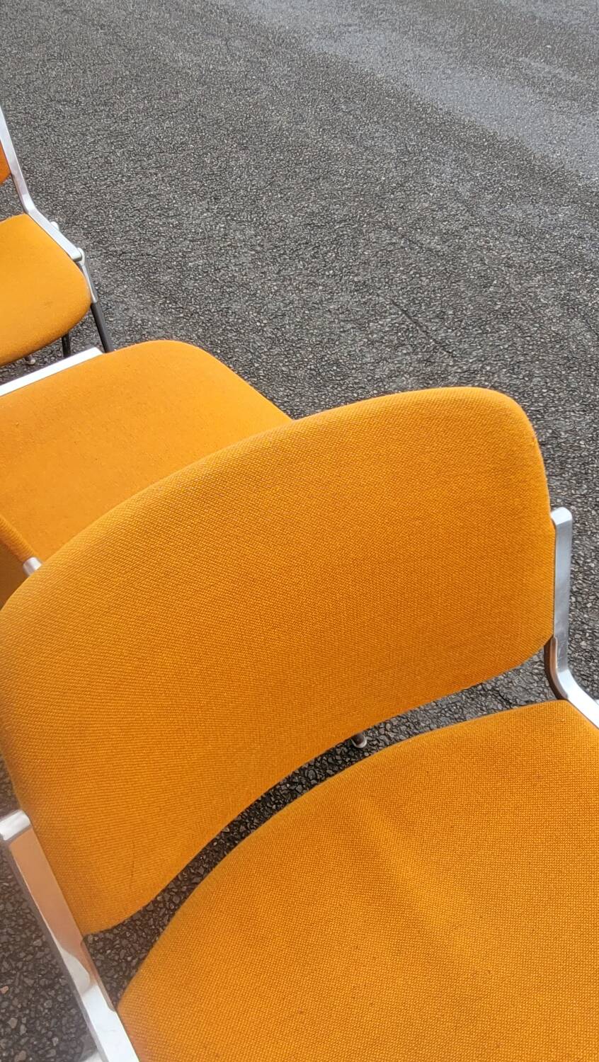 Series of 4 DSC chairs by Giancarlo Piretti for Anomina Castelli design