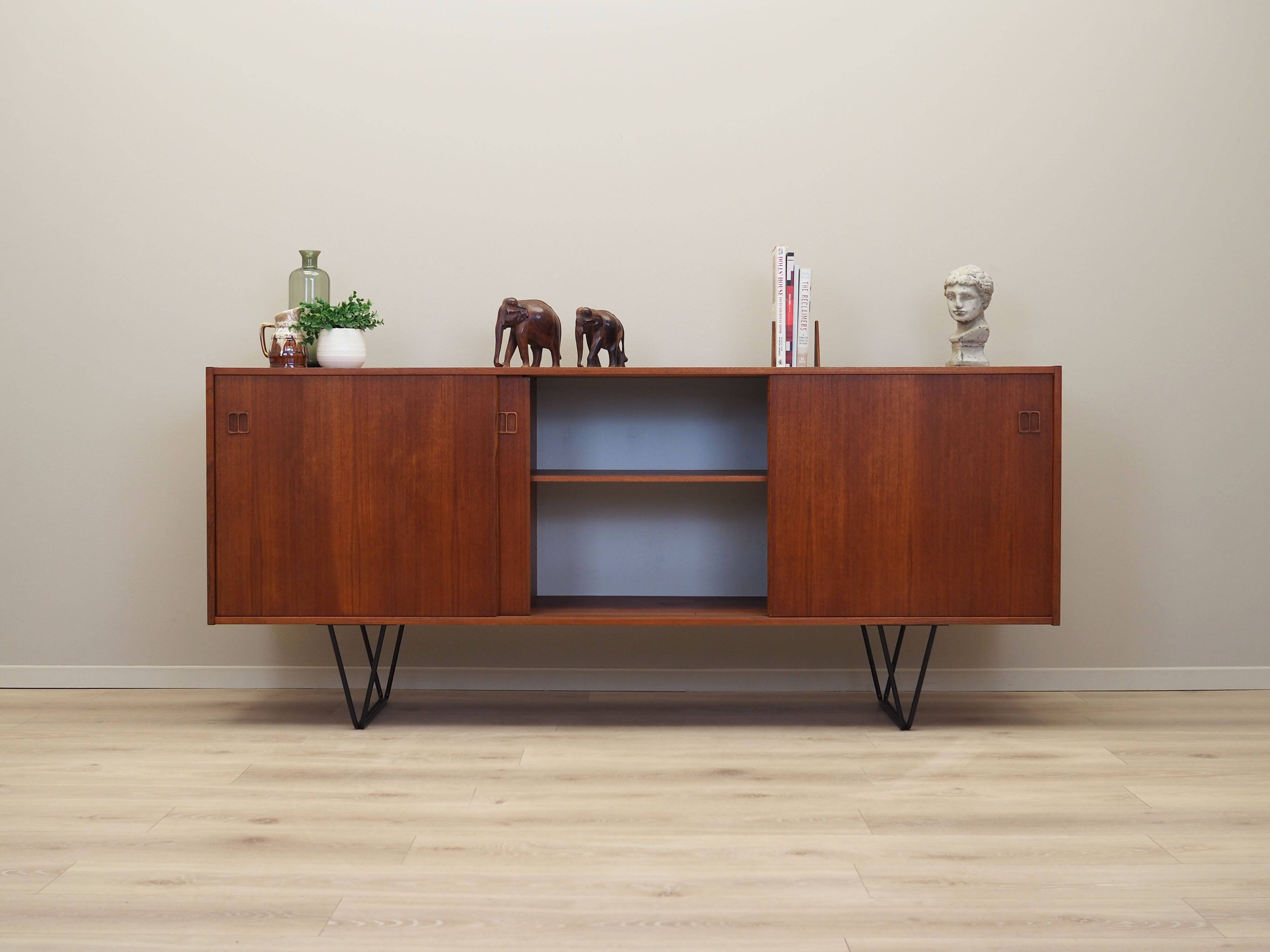 Teak sideboard, Danish design, 1970s, production: Denmark