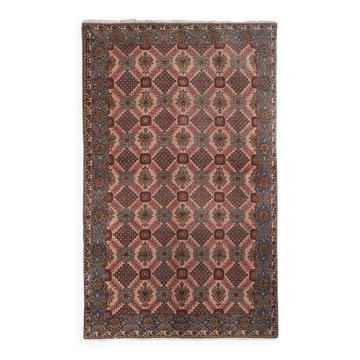 Vintage Turkish handmade rug 131x202 cm