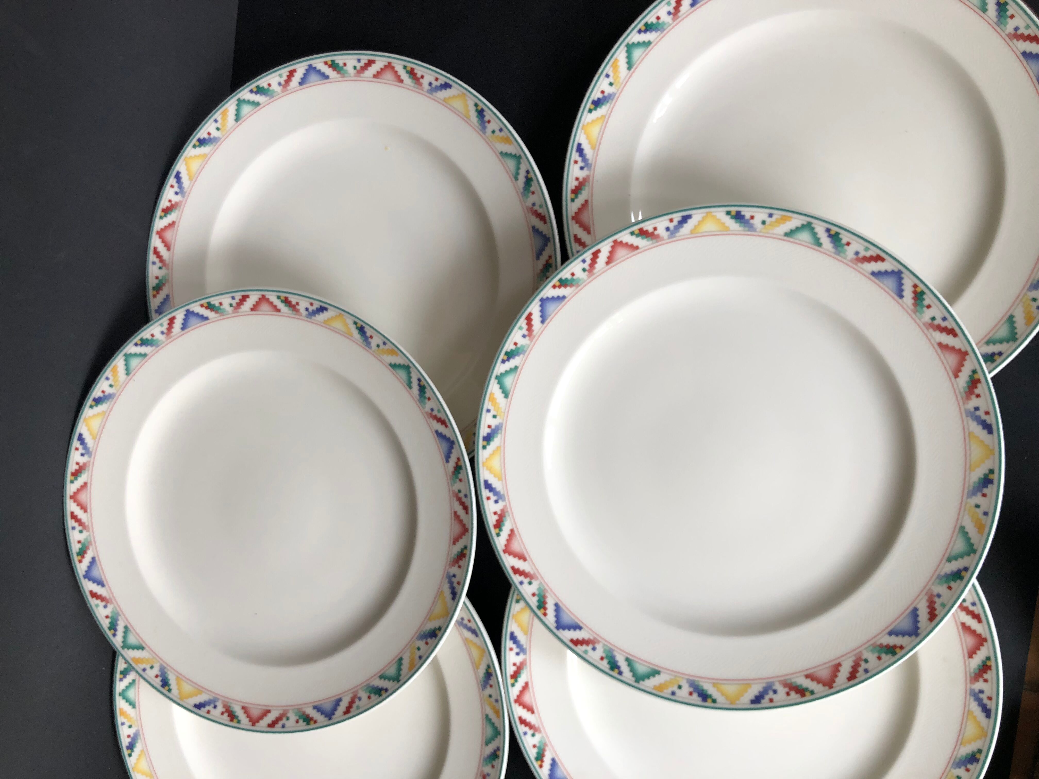 Six large porcelain plates Villeroy and Boch