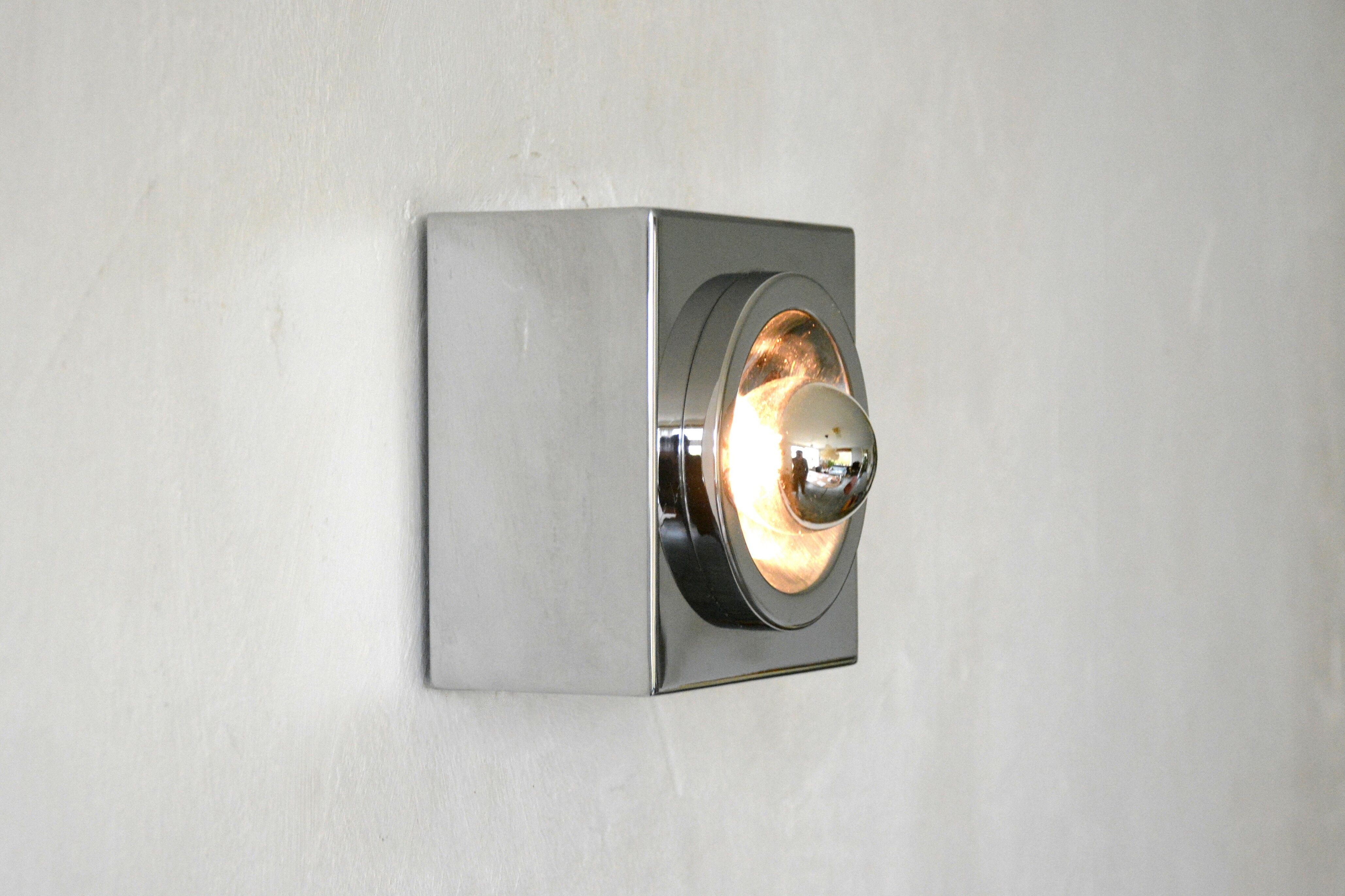 Pair of Italian wall lights, 60s