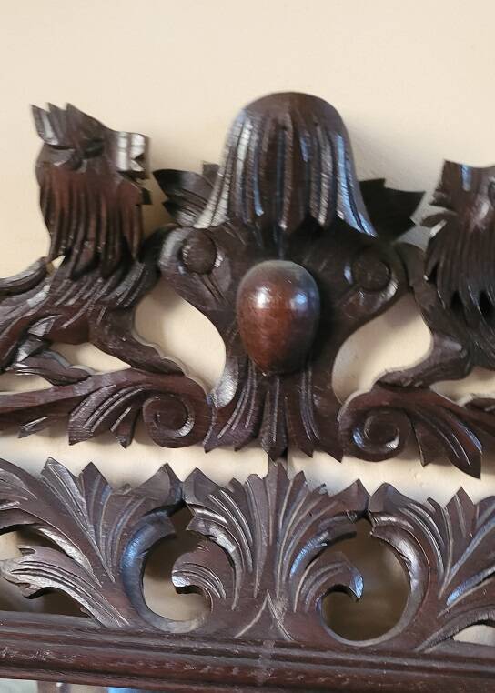 Mirror with pediment, carved wood