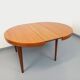 Grande table ronde scandinave vintage des années 50 60 en teck avec rallonges